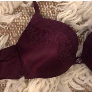 Victoria’s Secret Very Sexy Push up Bra